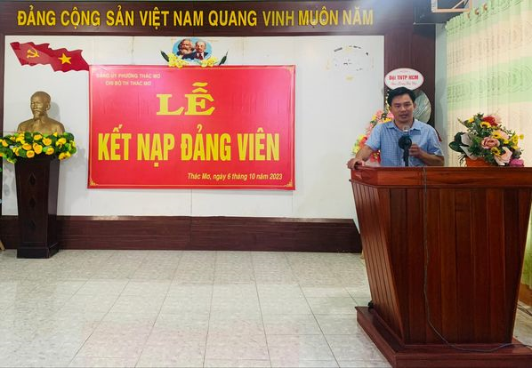 PHƯỜNG THÁC MƠ KẾT NẠP ĐẢNG VIÊN MỚI